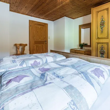 Almliesl Raur-437 בית נופש